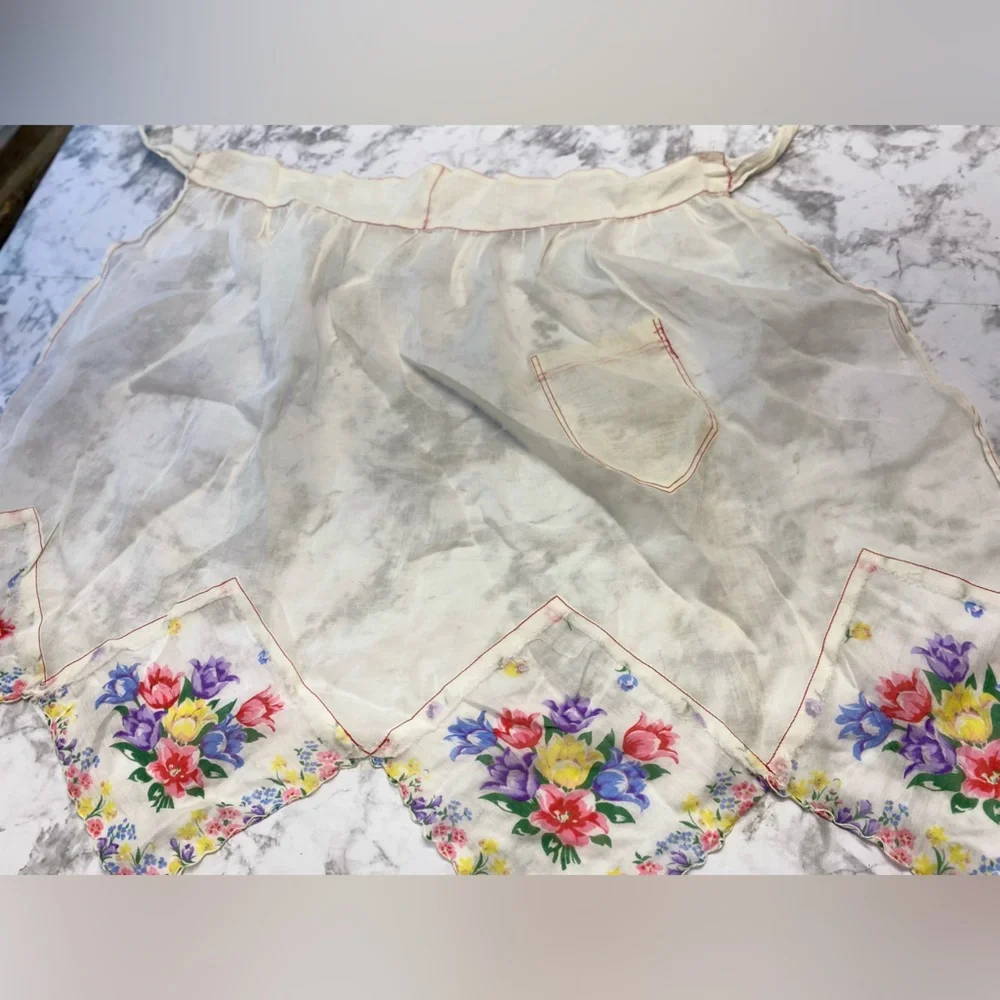 Vintage White Sheer Floral Cooking Kitchen Waist Apron with Pocket
